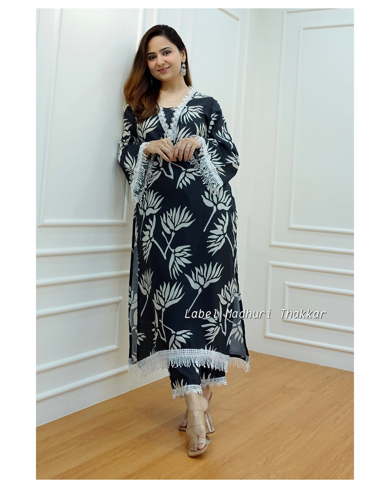 Black Muslin Floral Lace Kurta Set