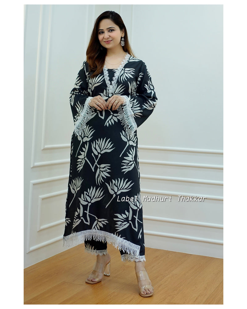 Black Muslin Floral Lace Kurta Set