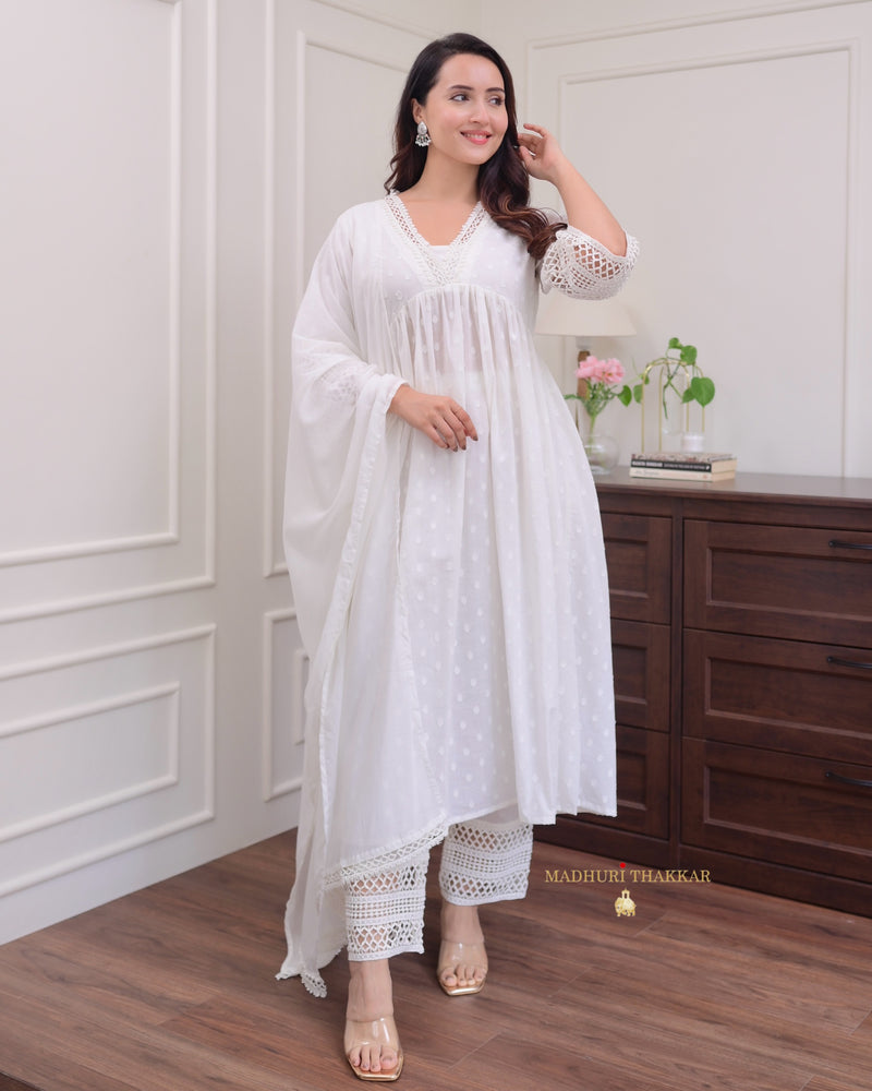 White A Line Mul Cotton Lace Pakistani Suit