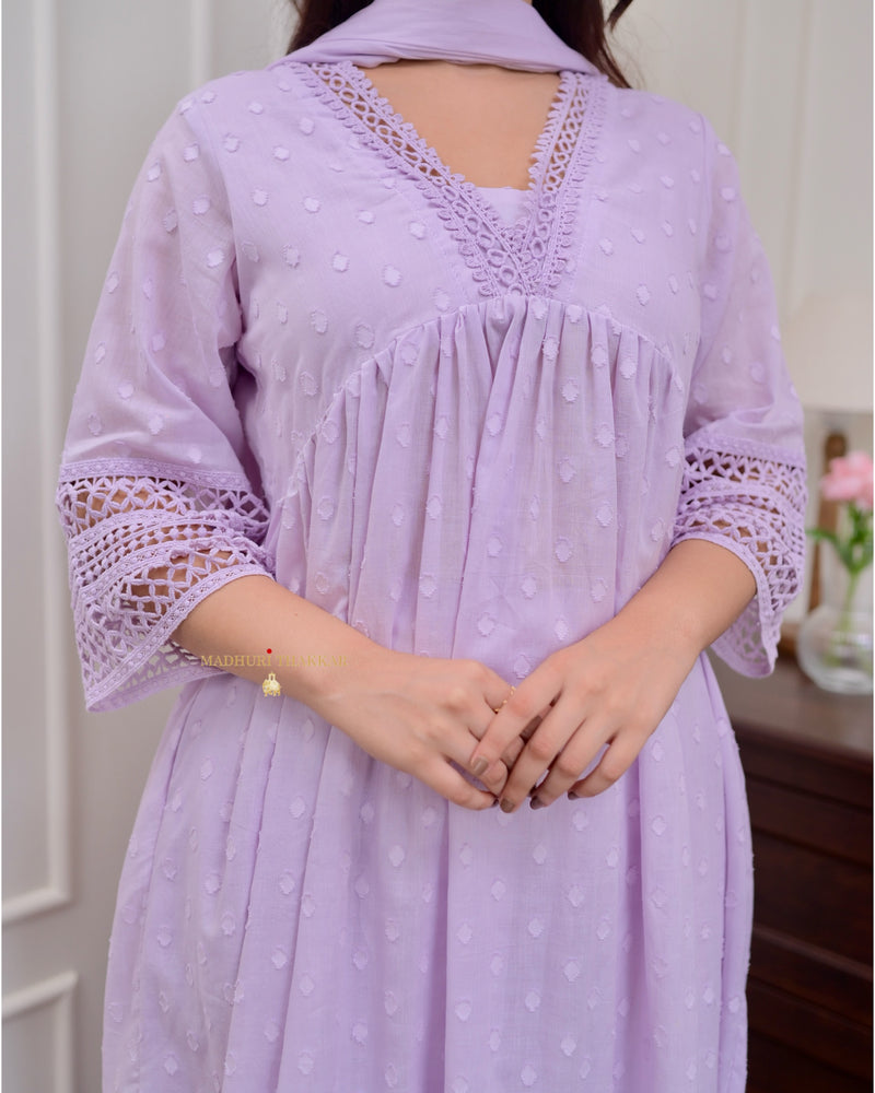 Lilac A Line Mul Cotton Lace Pakistani Suit