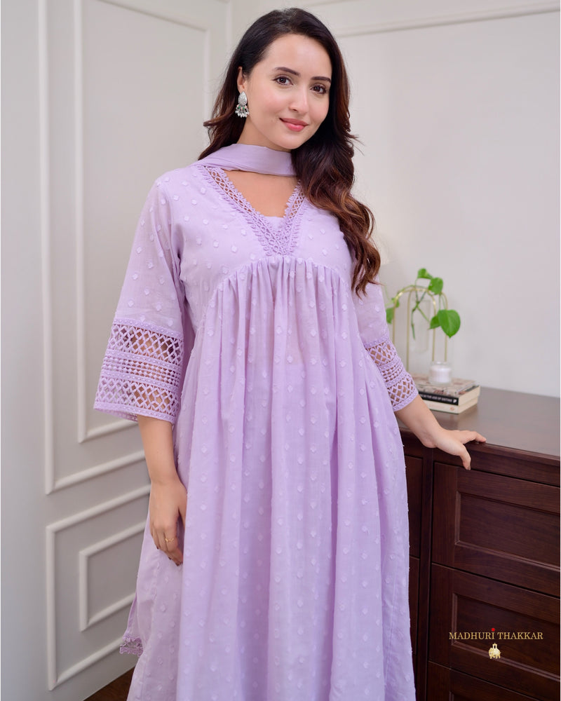 Lilac A Line Mul Cotton Lace Pakistani Suit