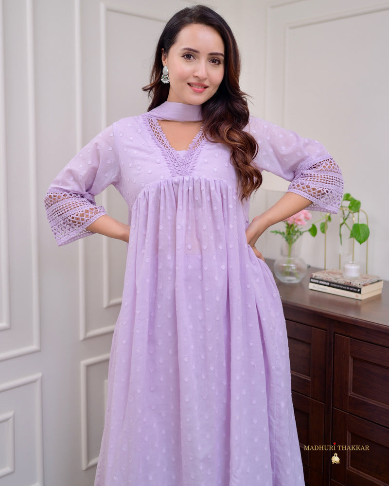 Lilac A Line Mul Cotton Lace Pakistani Suit