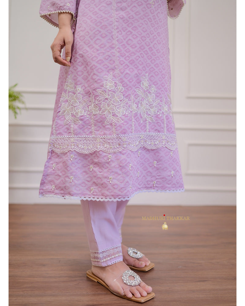 Lilac Pakistani Threadwork Suit