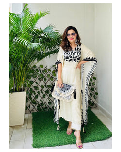 Ivory Geometric Tassel Kaftan