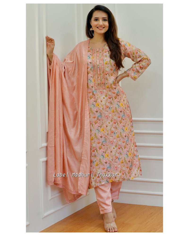 Warda kurti outlet 2019