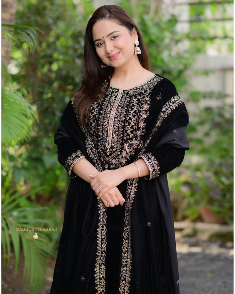 Black Golden Handwork Premium Velvet Suit