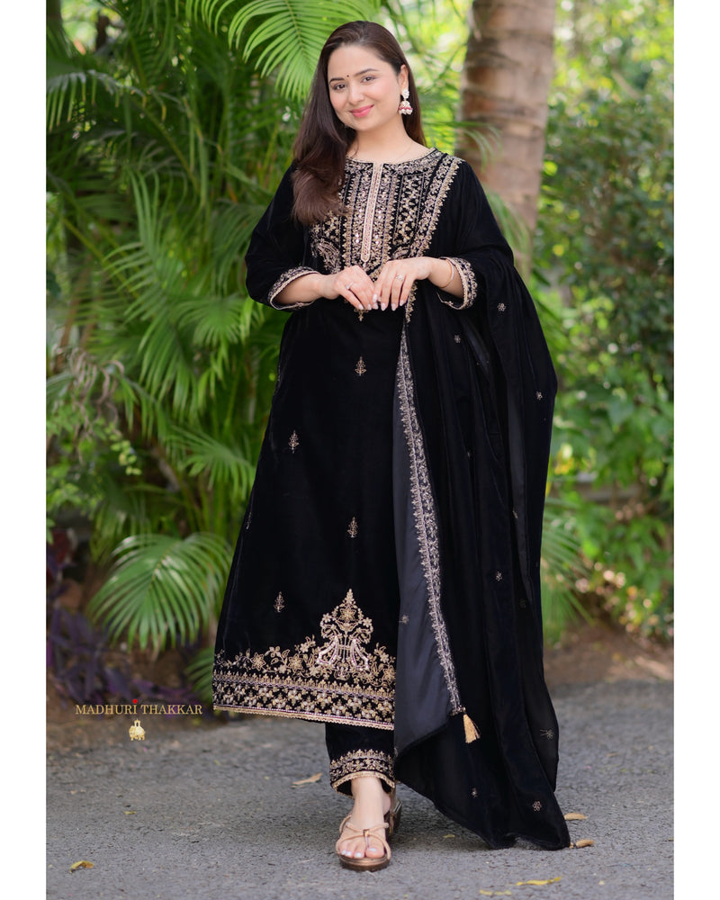 Black Golden Handwork Premium Velvet Suit