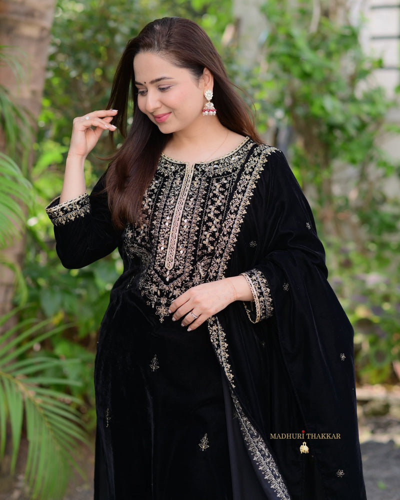 Black Golden Handwork Premium Velvet Suit