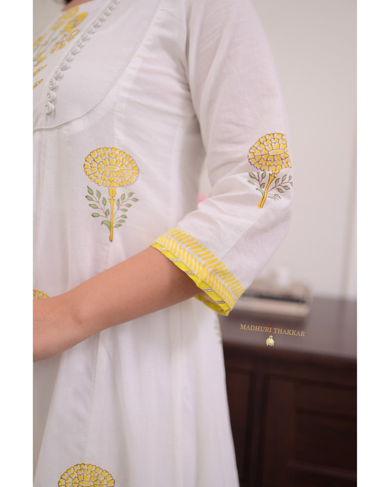 Ivory Yellow Mul Cotton Block Printed Anarkali