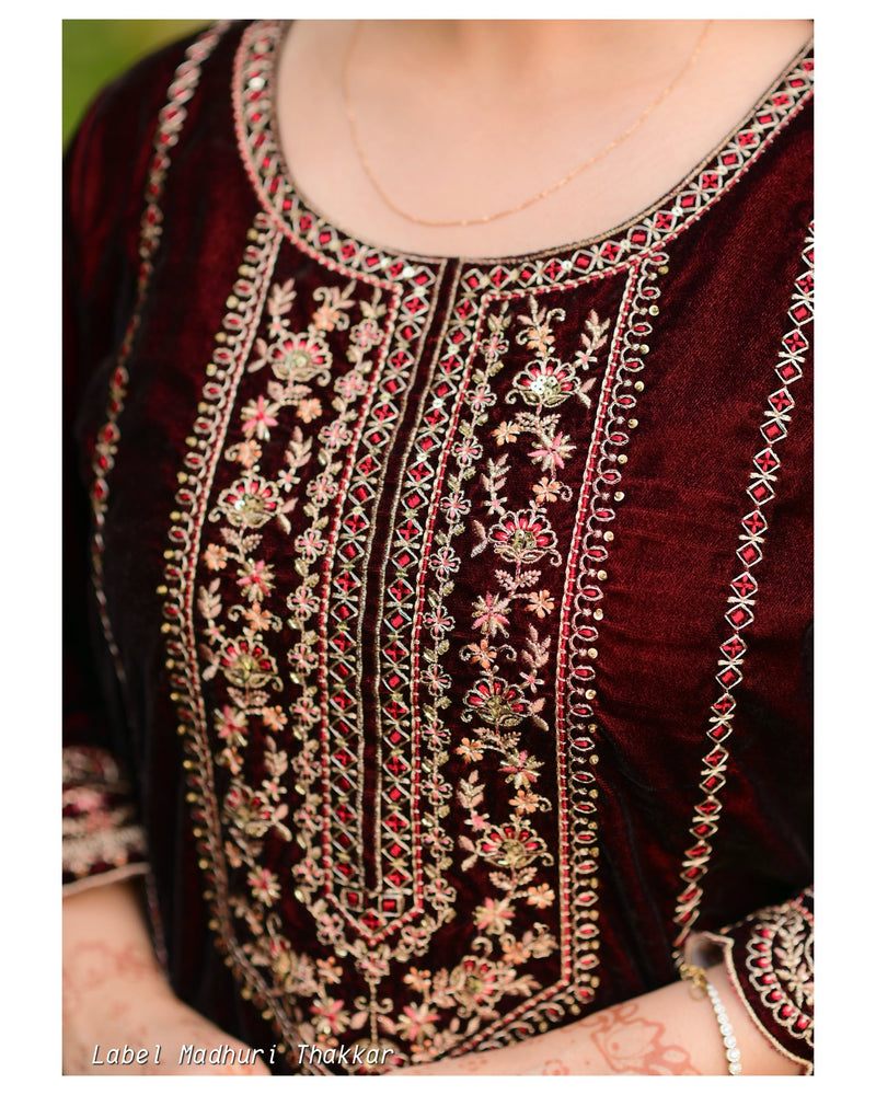 Maroon Brown Handwork Premium Velvet Suit