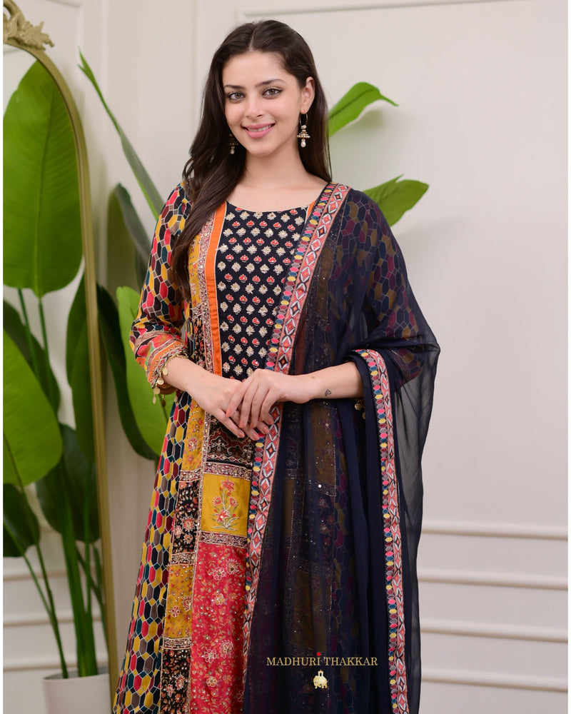 Black Handwork Patchprint A Line Chinnon Suit