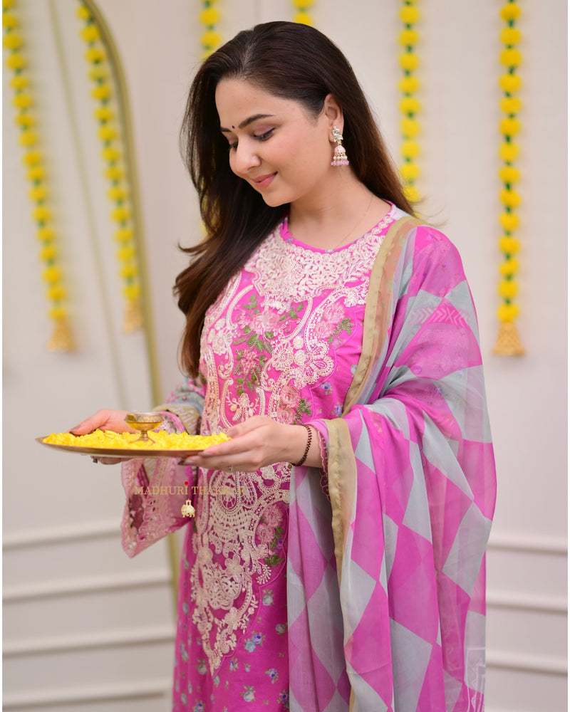 Pink Threadwork Pakistani Cotton Suit