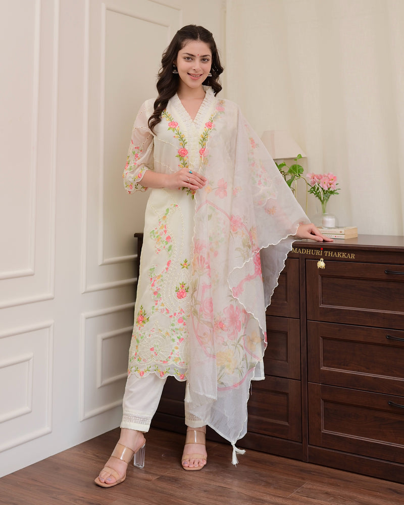 Ivory Karachi Organza Threadwork Festive Suit