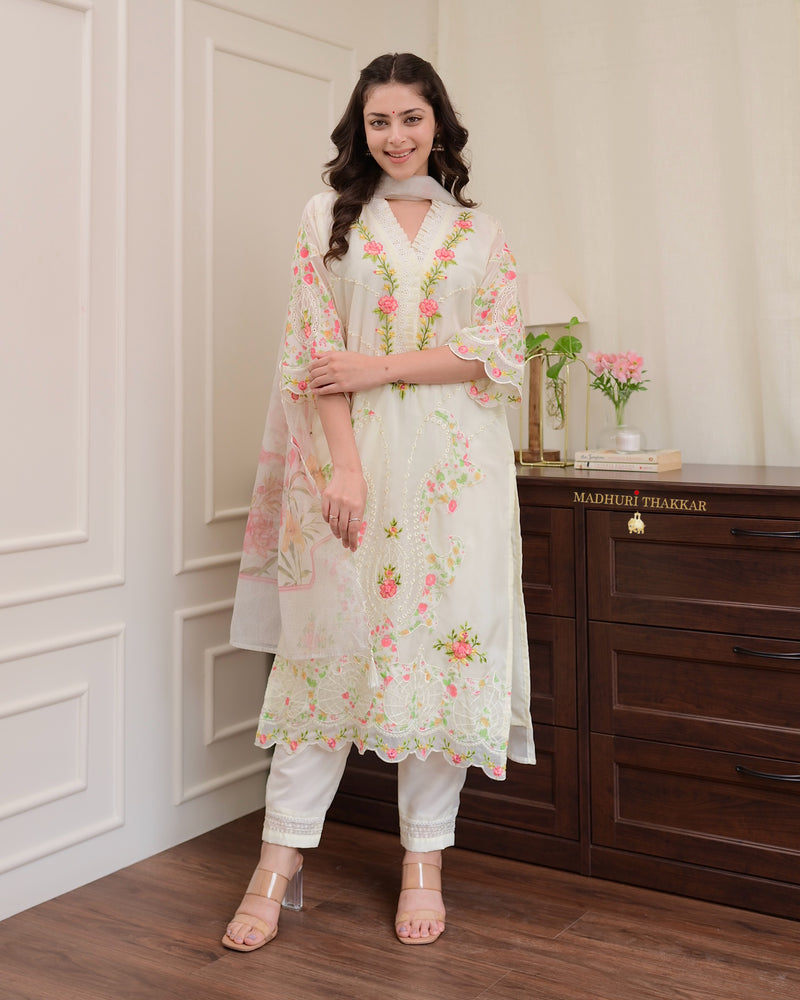 Ivory Karachi Organza Threadwork Festive Suit