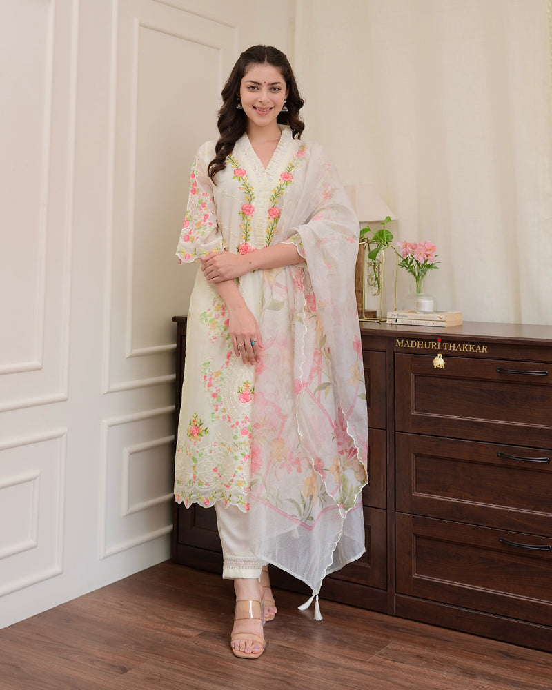 Ivory Karachi Organza Threadwork Festive Suit