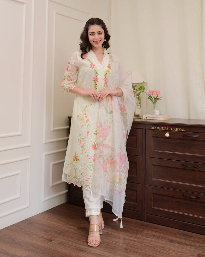 Ivory Karachi Organza Threadwork Festive Suit