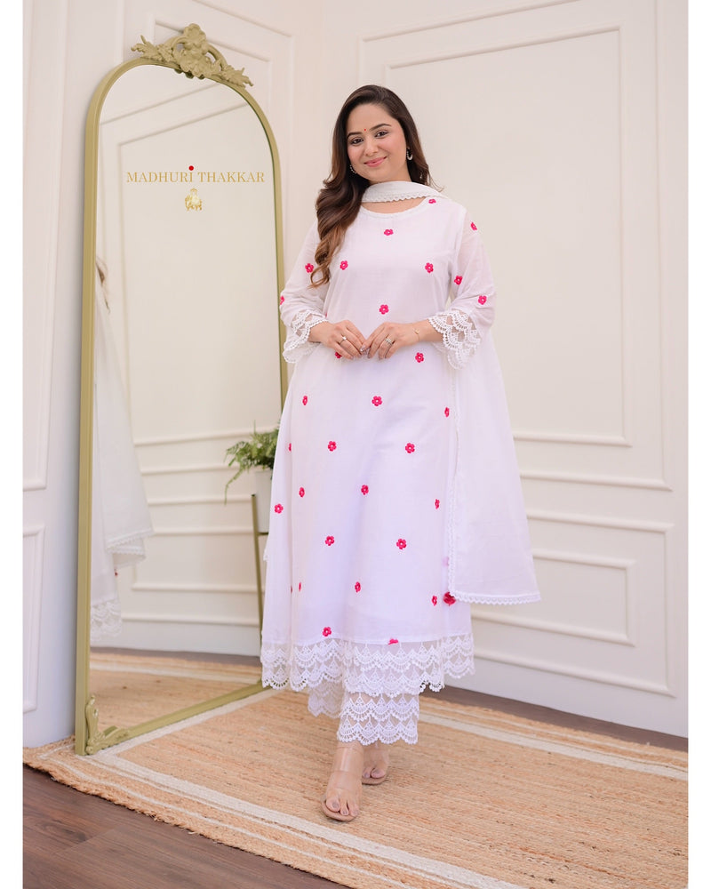 Ivory-Red Embroidered Flower Mul Cotton Suit