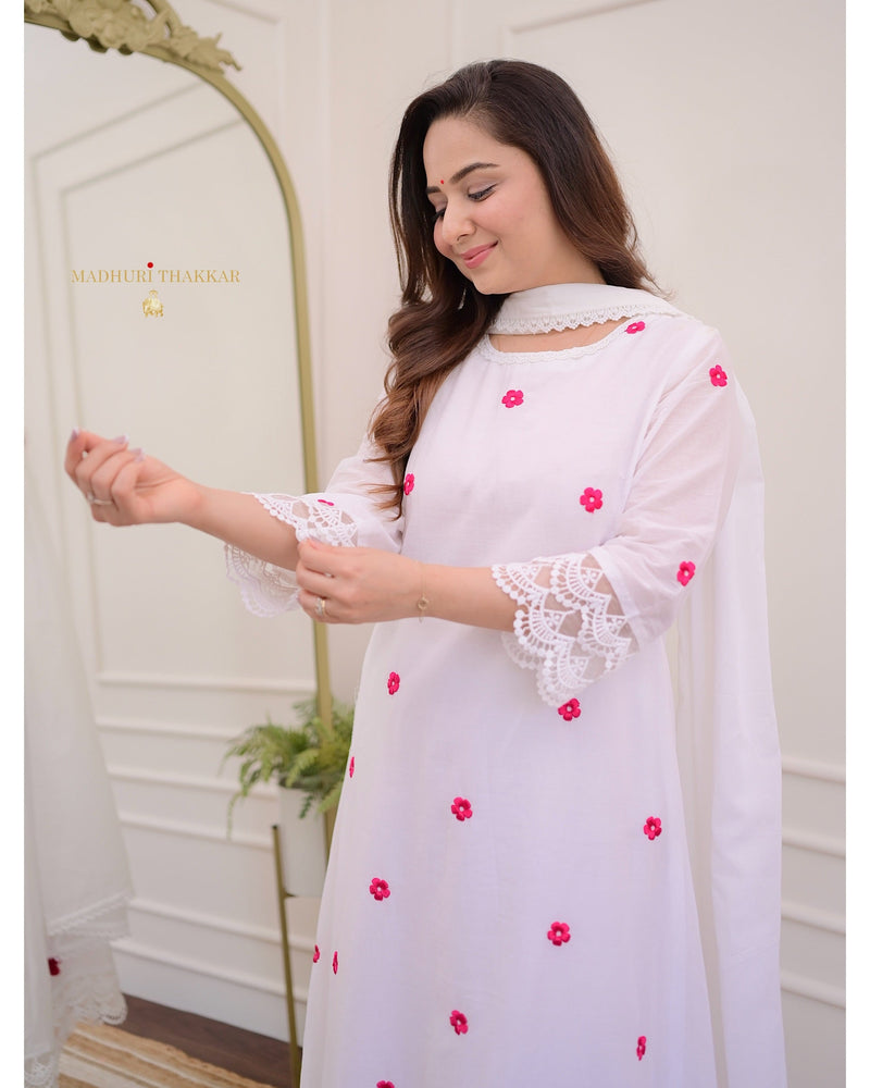 Ivory-Red Embroidered Flower Mul Cotton Suit