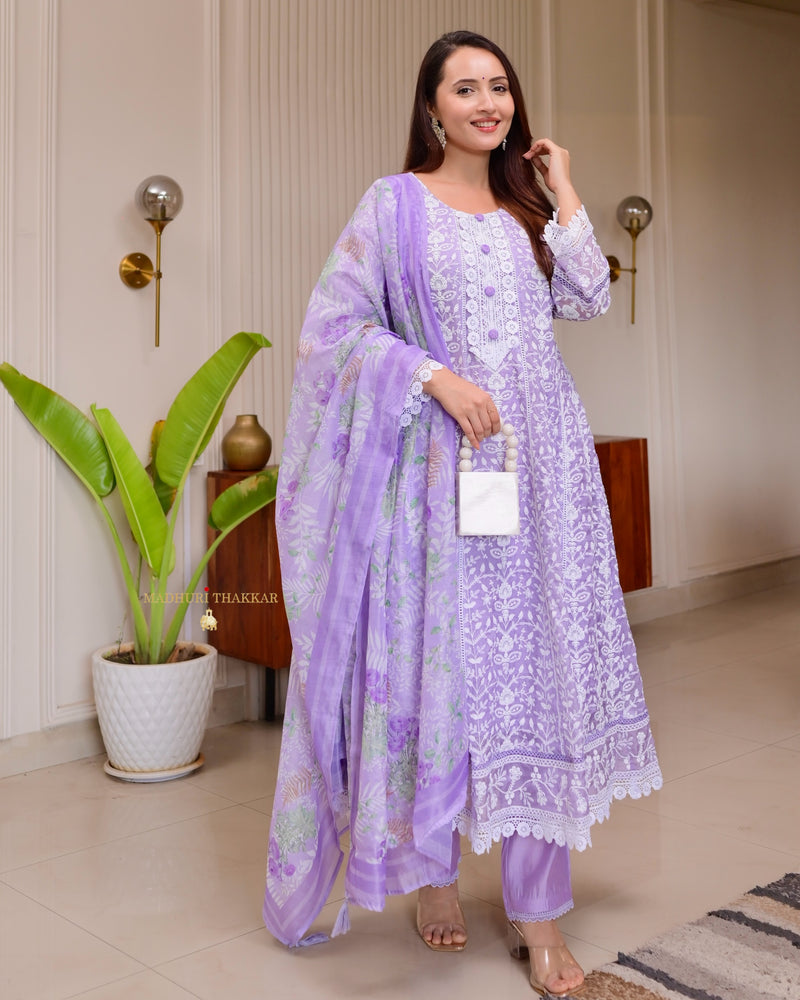 Lavender Lucknowi Organza Threadwork Anarkali