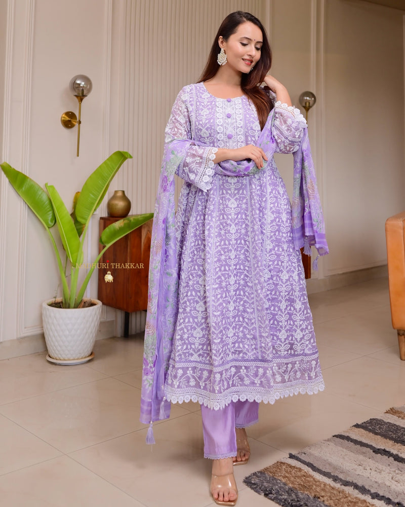 Lavender Lucknowi Organza Threadwork Anarkali