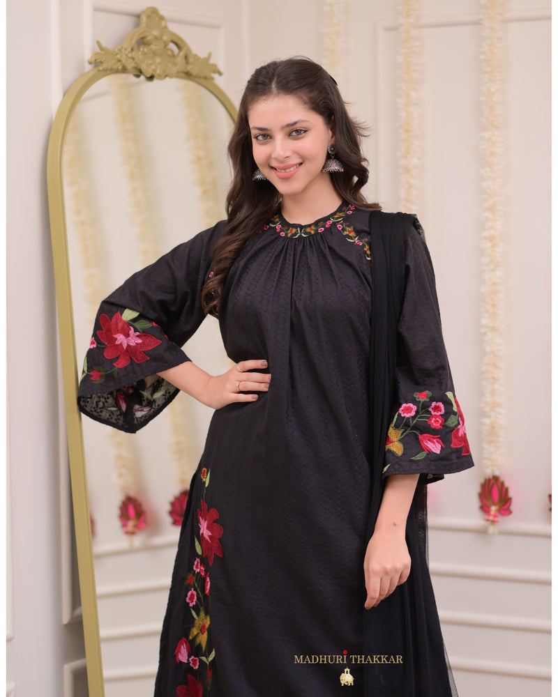 Black Thread Embroidered Pakistani Suit