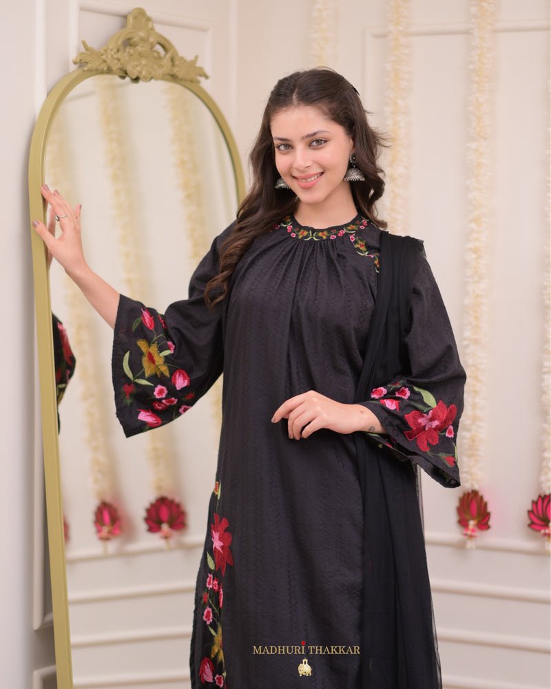 Black Thread Embroidered Pakistani Suit