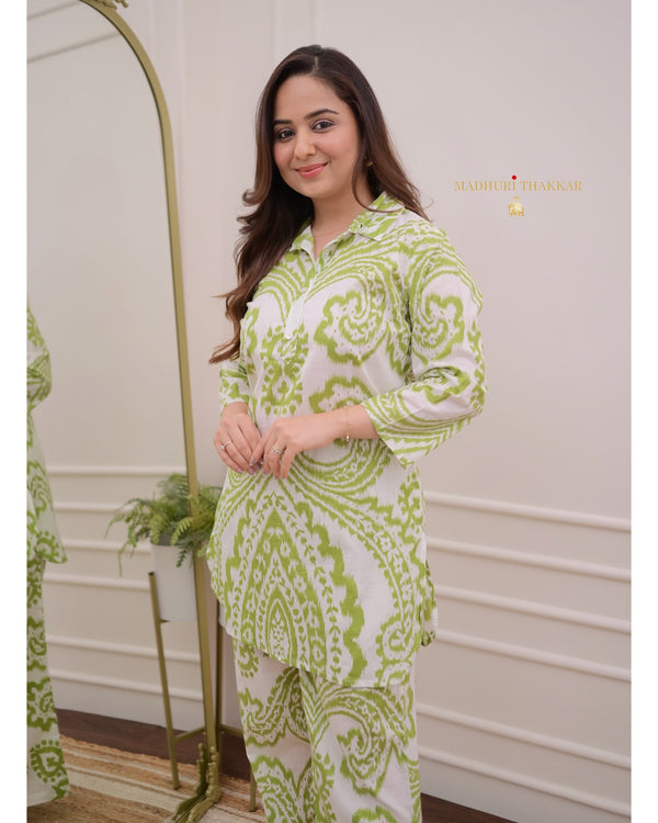 Green White Baroque Cotton Loungewear Set