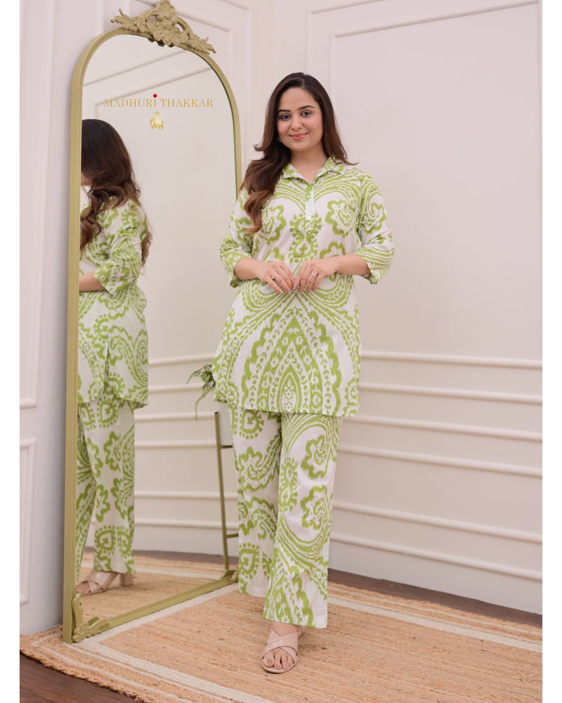 Green White Baroque Cotton Loungewear Set