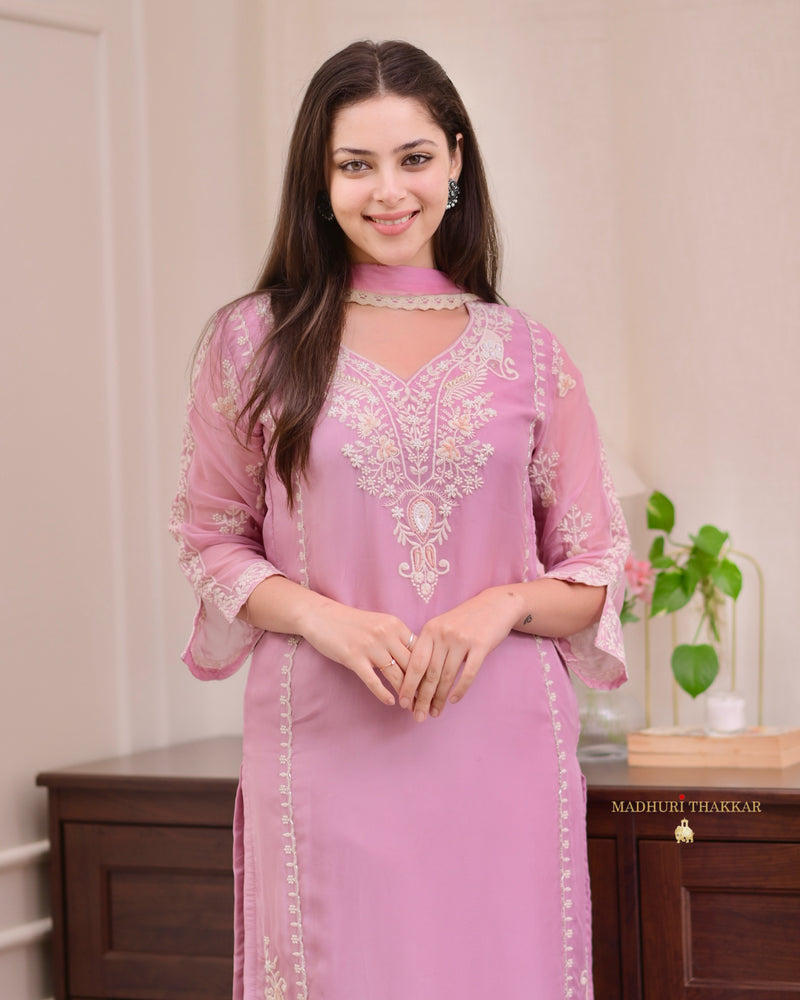 Lilac Threadwork Premium Organza Pakistani Suit