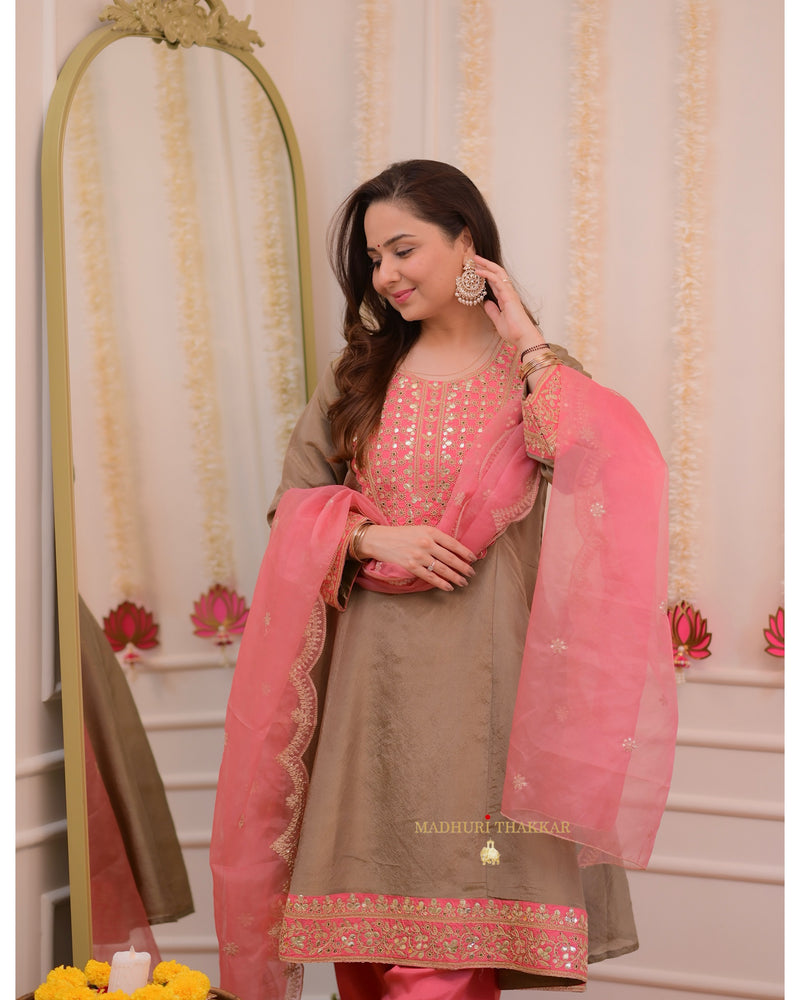 Taupe Pink Shimmer Organza Premium Anarkali Suit