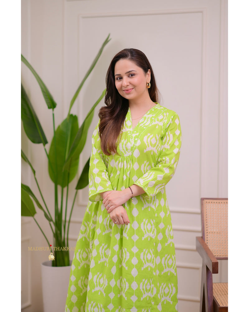 Parrot Green Baroque Kantha Cotton Palazzo Set