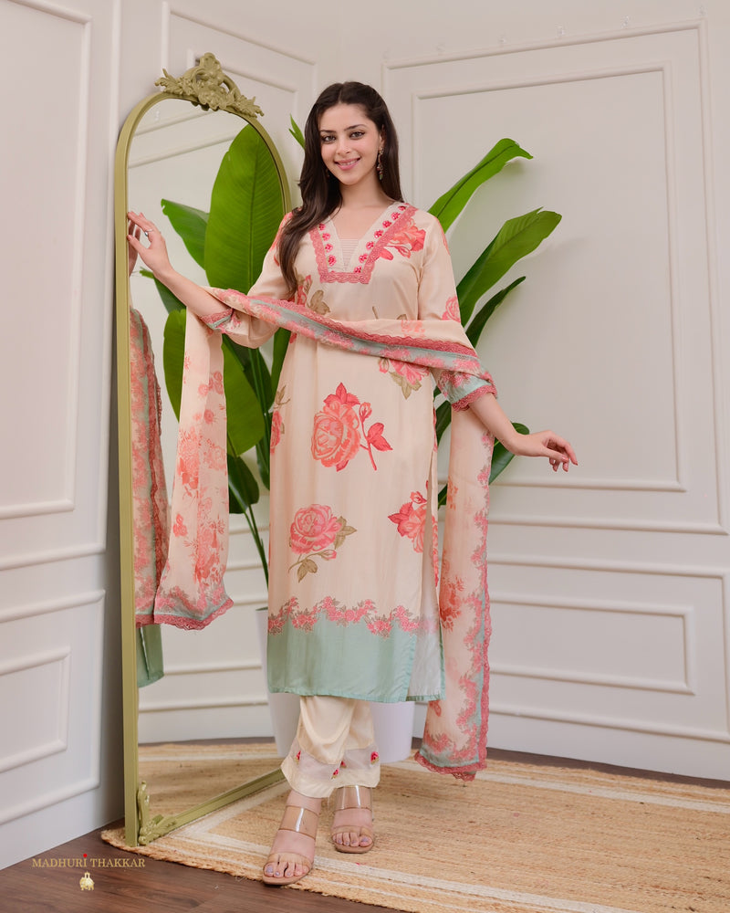 Ivory Peach Floral Muslin Threadwork Suit