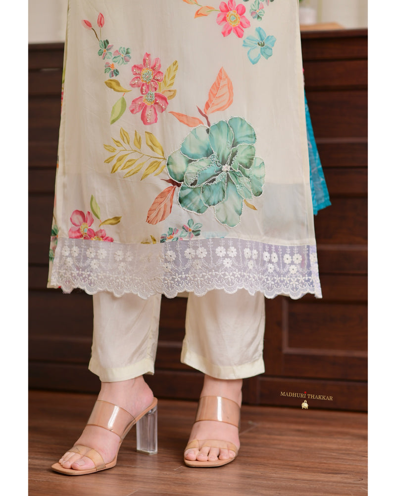 Ivory Handwork Floral Organza Pakistani Suit