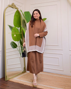 Brown Knitted Dress With Stole