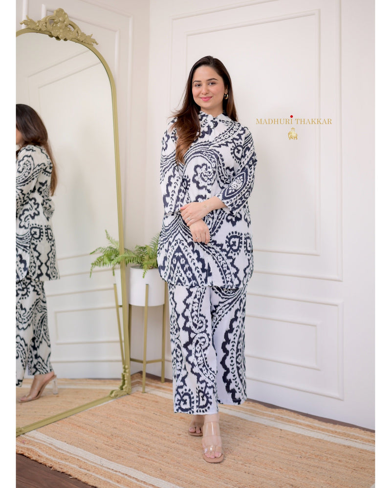 Black-White Baroque Cotton Loungewear Set