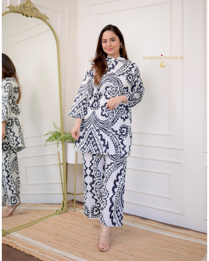 Black-White Baroque Cotton Loungewear Set