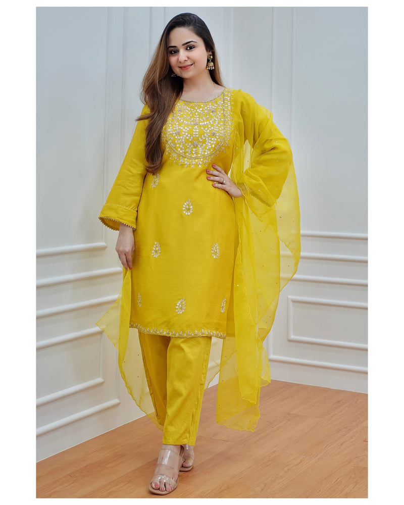 Yellow Gotapatti Handwork Suit