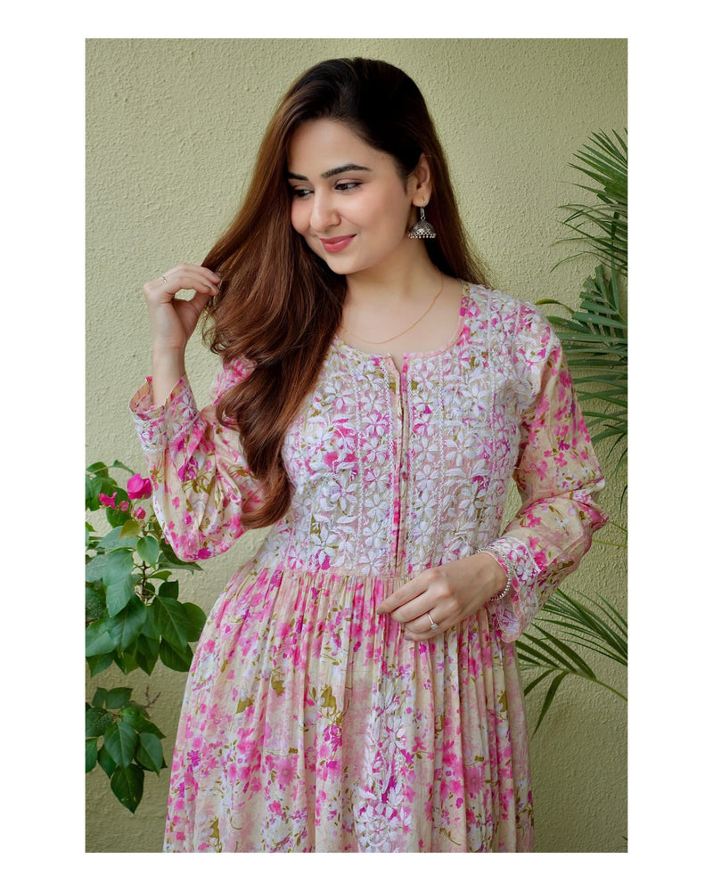 Pink Floral Lucknowi Chikankari Kurta