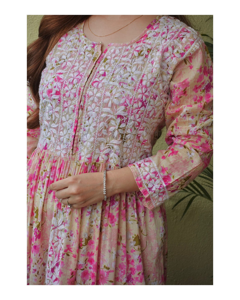 Pink Floral Lucknowi Chikankari Kurta